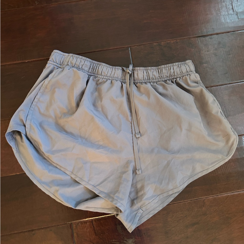 nike gray gym shorts